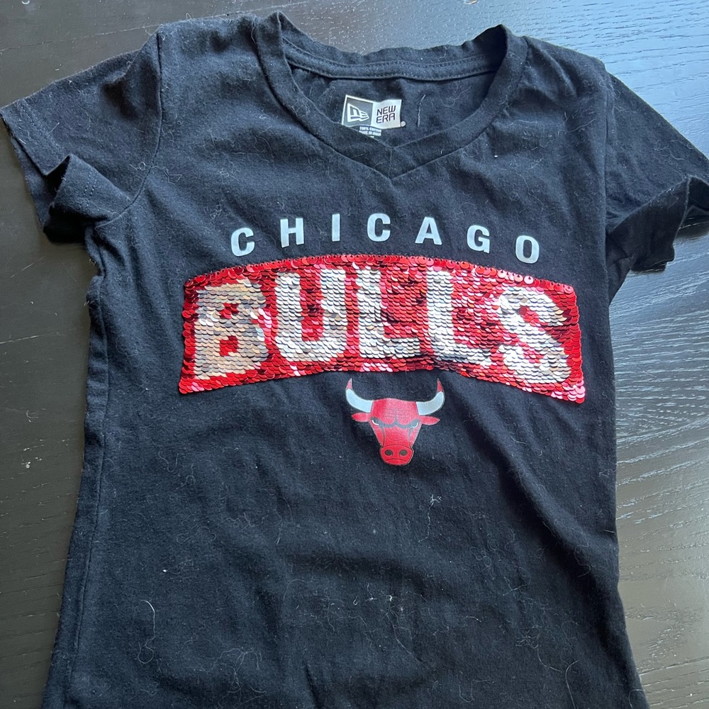 4/5 Kids Chicago Bulls sequin T-Shirt from United Center Dec 2024.